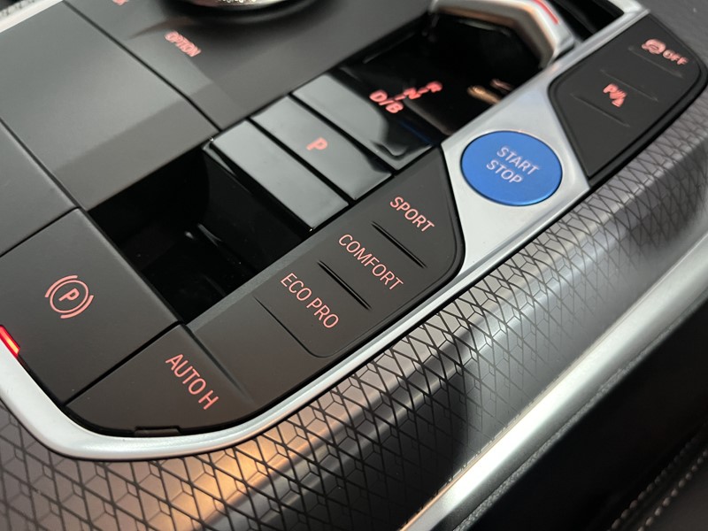 Used BMW i4 2025 for sale - 77116218: Photo 32