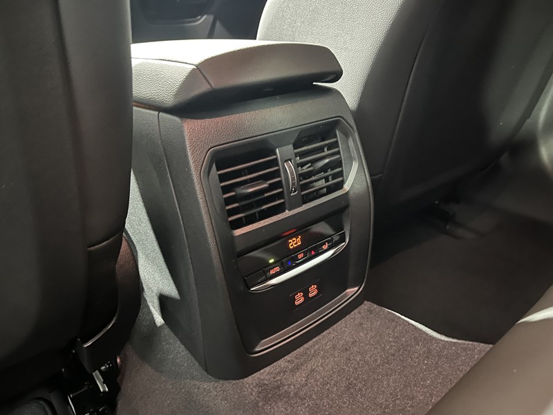 Used BMW i4 2025 for sale - 77116218: Photo 38