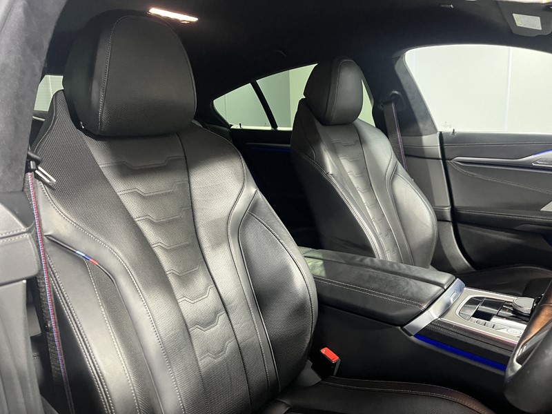 Used BMW 8 Series 2022 for sale - 77762968: Photo 11