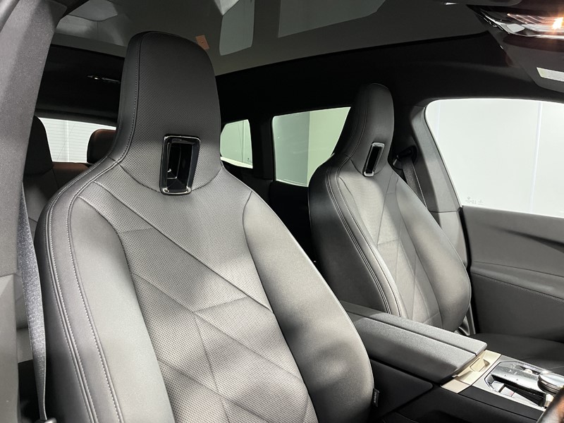 Used BMW iX 2022 for sale - 78108855: Photo 11