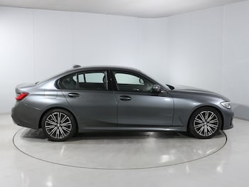 Used BMW 3 Series 2019 for sale - 78389242: Photo