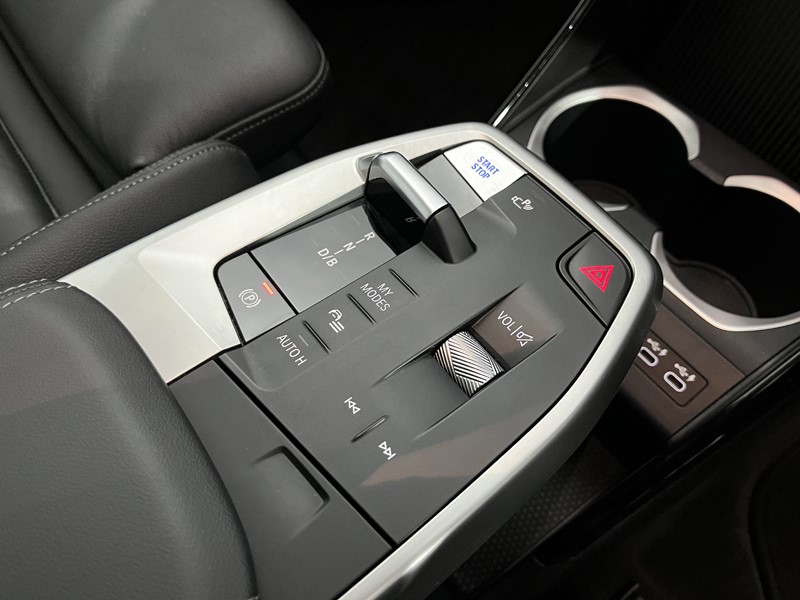 Used BMW iX1 2023 for sale - 77381060: Photo 10