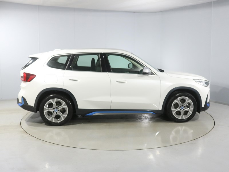 Used BMW iX1 2023 for sale - 77381060: Photo 3