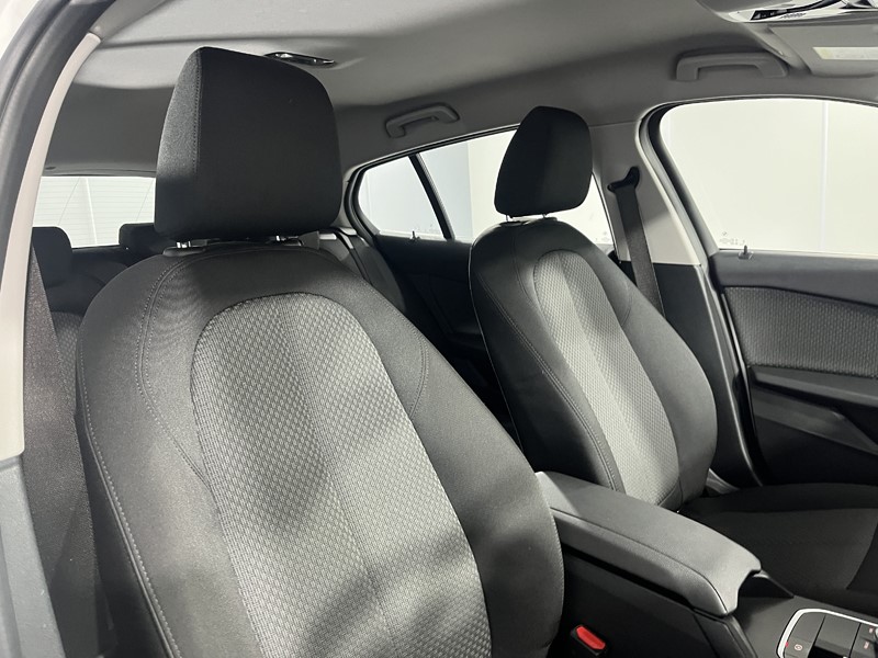 Used BMW 1 Series 2024 for sale - 76980876: Photo 11