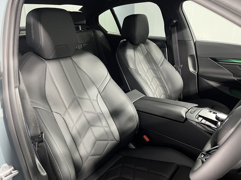 Used BMW 5 Series 2025 for sale - 77261762: Photo 11