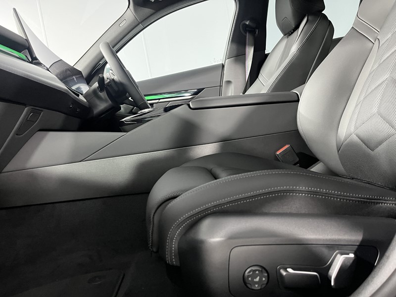 Used BMW 5 Series 2025 for sale - 77261762: Photo 34