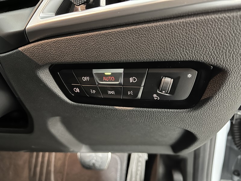 Used BMW 3 Series 2025 for sale - 76981636: Photo 22