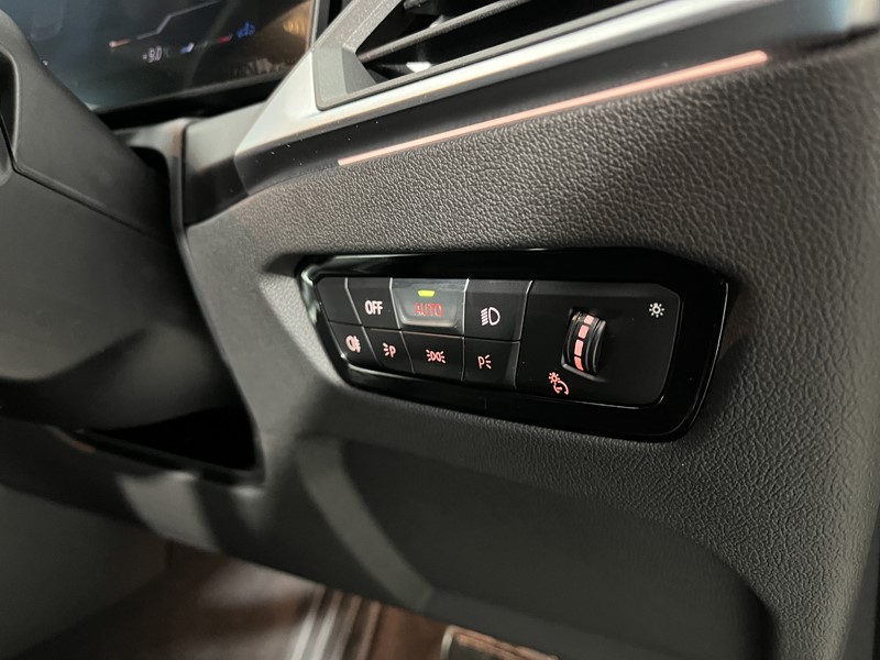 Used BMW 3 Series 2024 for sale - 77186433: Photo 21