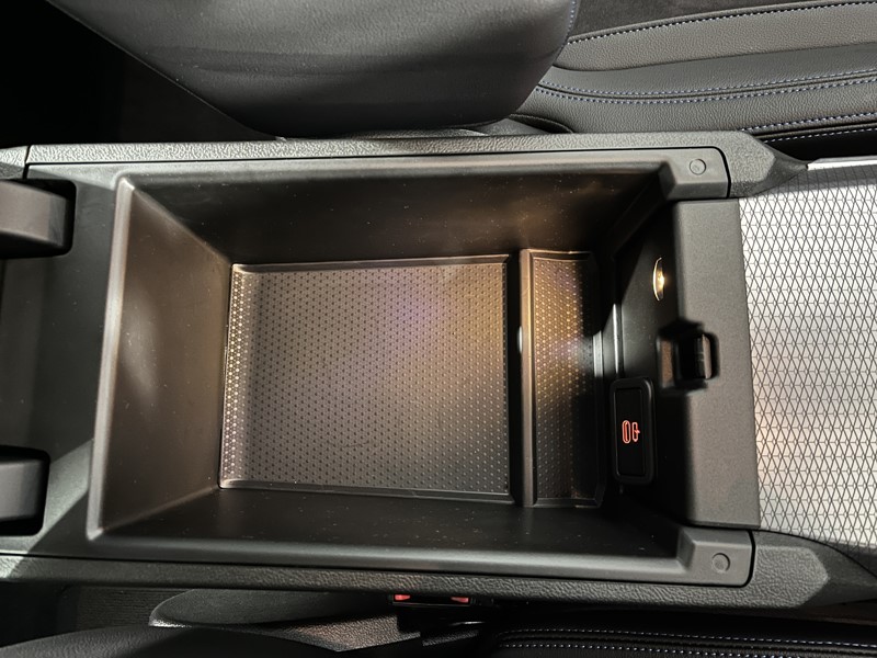 Used BMW 3 Series 2024 for sale - 77186433: Photo 35