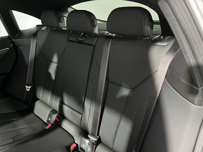 Used BMW i4 2025 for sale - 77106110: Photo 12