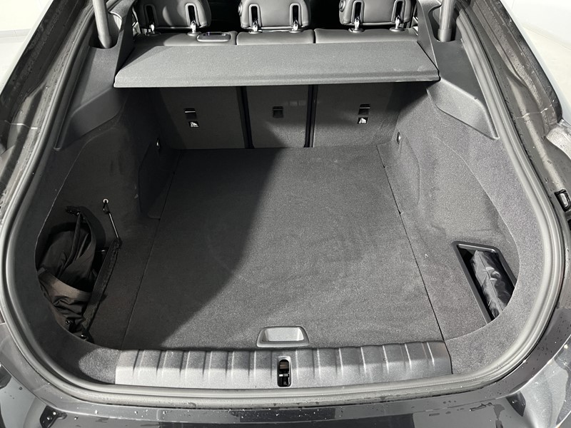 Used BMW i4 2025 for sale - 77106110: Photo 13