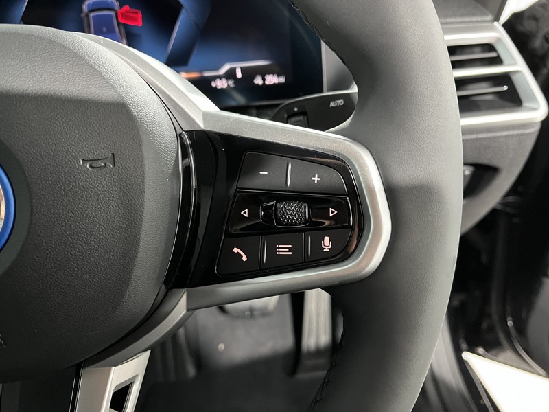 Used BMW i4 2025 for sale - 77106110: Photo 24