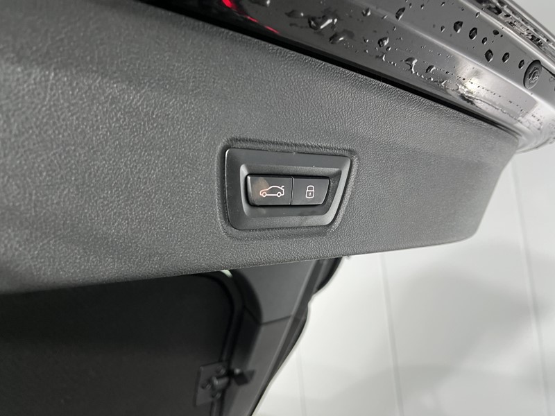 Used BMW i4 2025 for sale - 77106110: Photo 46