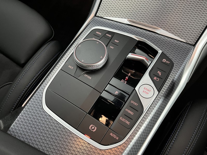 Used BMW 3 Series 2024 for sale - 77353884: Photo 10