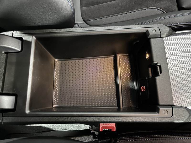 Used BMW 3 Series 2024 for sale - 77353884: Photo 35