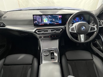 Used BMW 3 Series 2024 for sale - 77353884: Photo