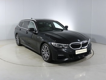 Used BMW 3 Series 2021 for sale - 77001378: Photo