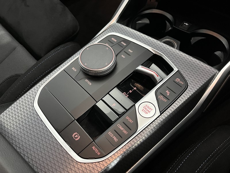 Used BMW 3 Series 2024 for sale - 78199116: Photo 10