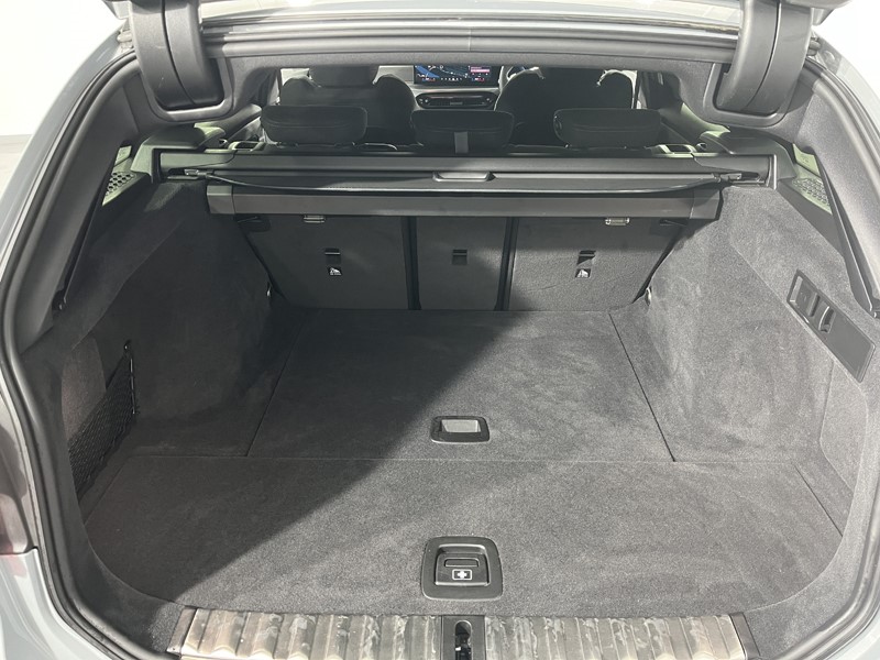 Used BMW 3 Series 2024 for sale - 78199116: Photo 13