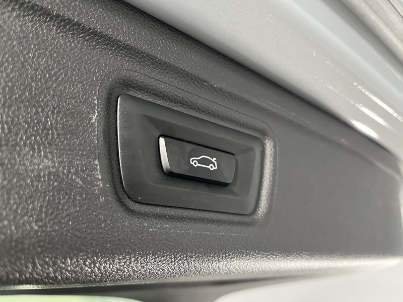 Used BMW 3 Series 2024 for sale - 78199116: Photo 46