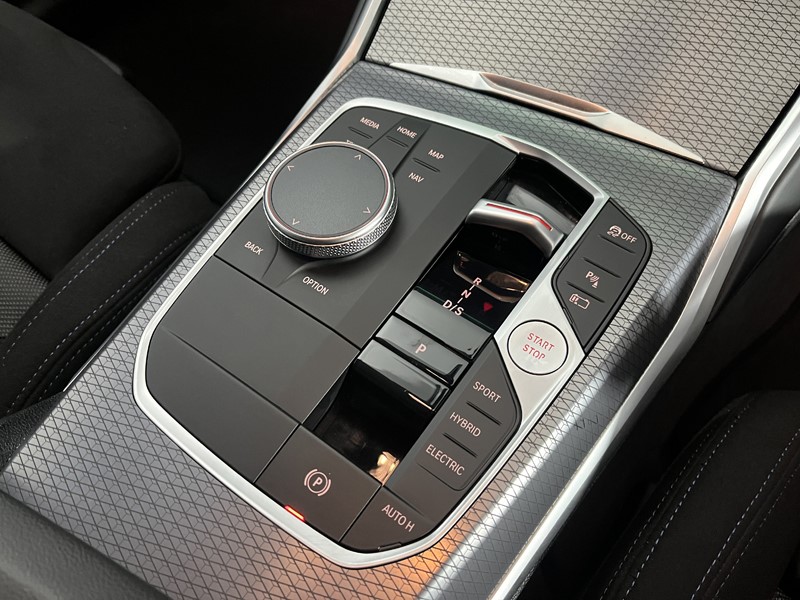 Used BMW 3 Series 2025 for sale - 77258407: Photo 10