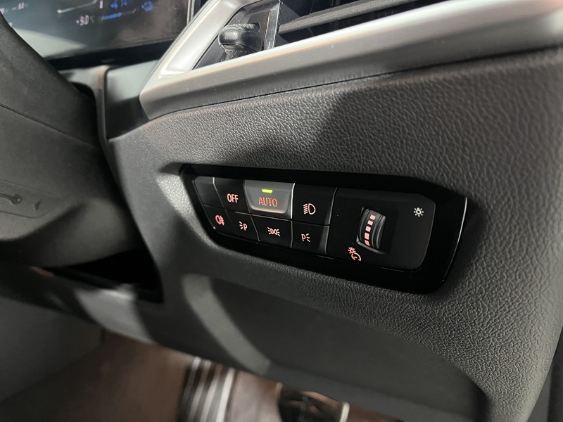 Used BMW 3 Series 2025 for sale - 77258407: Photo 21