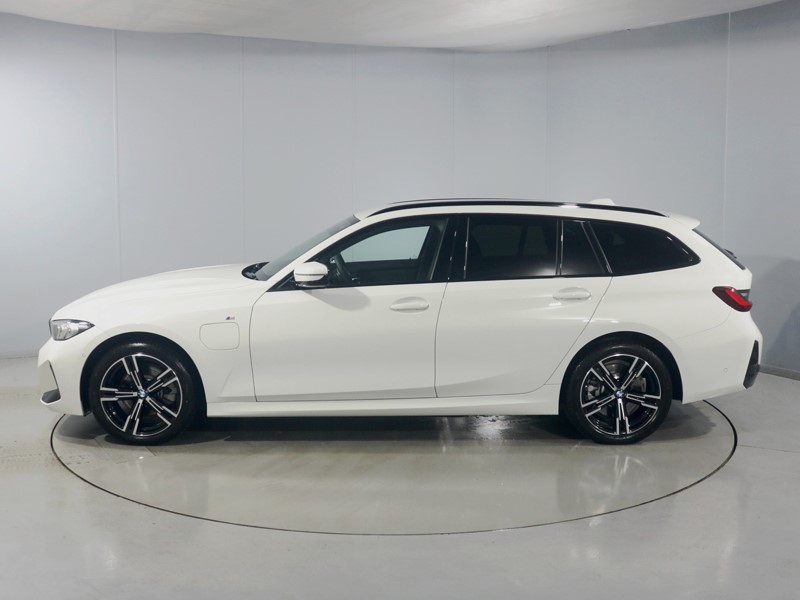 Used BMW 3 Series 2025 for sale - 77258407: Photo 51