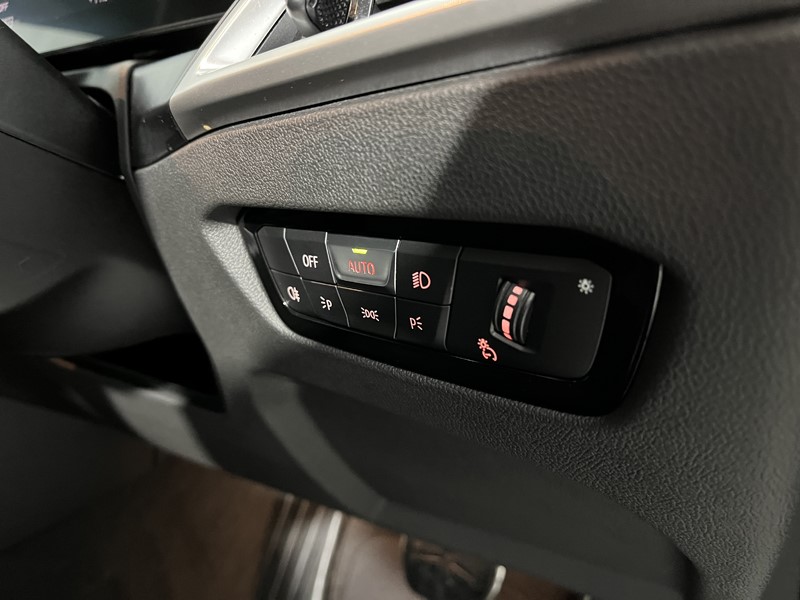 Used BMW 3 Series 2025 for sale - 76981948: Photo 21