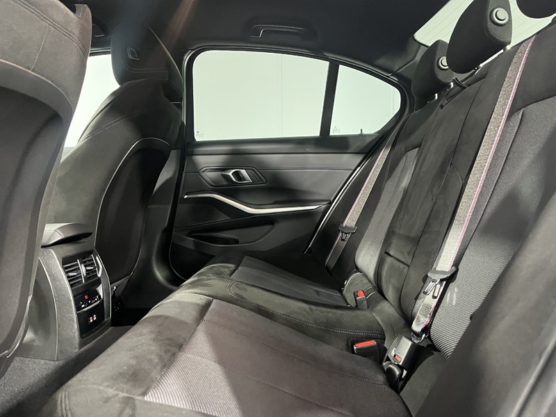 Used BMW 3 Series 2025 for sale - 76981948: Photo 37