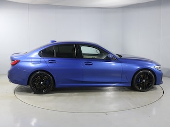Used BMW 3 Series 2019 for sale - 76981917: Photo