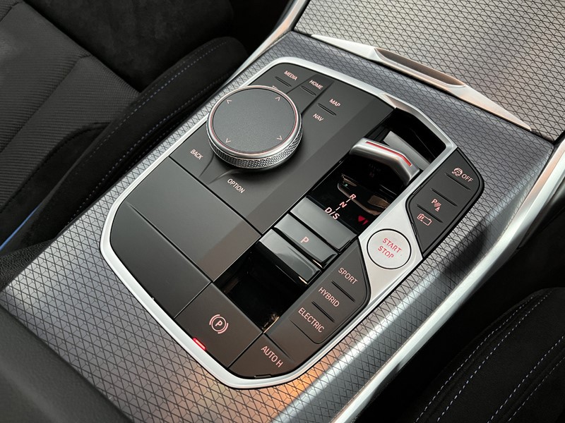 Used BMW 3 Series 2025 for sale - 77079265: Photo 10