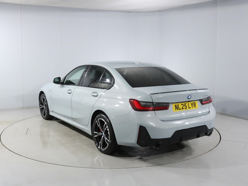 Used BMW 3 Series 2025 for sale - 77079265: Photo 2