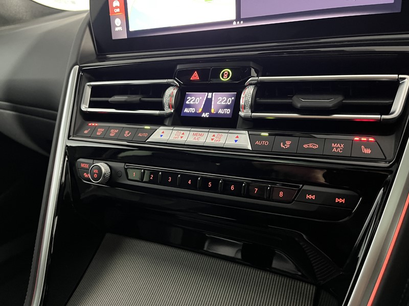 Used BMW 8 Series 2025 for sale - 76981049: Photo 32