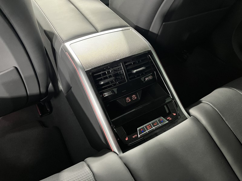 Used BMW 8 Series 2025 for sale - 76981049: Photo 41
