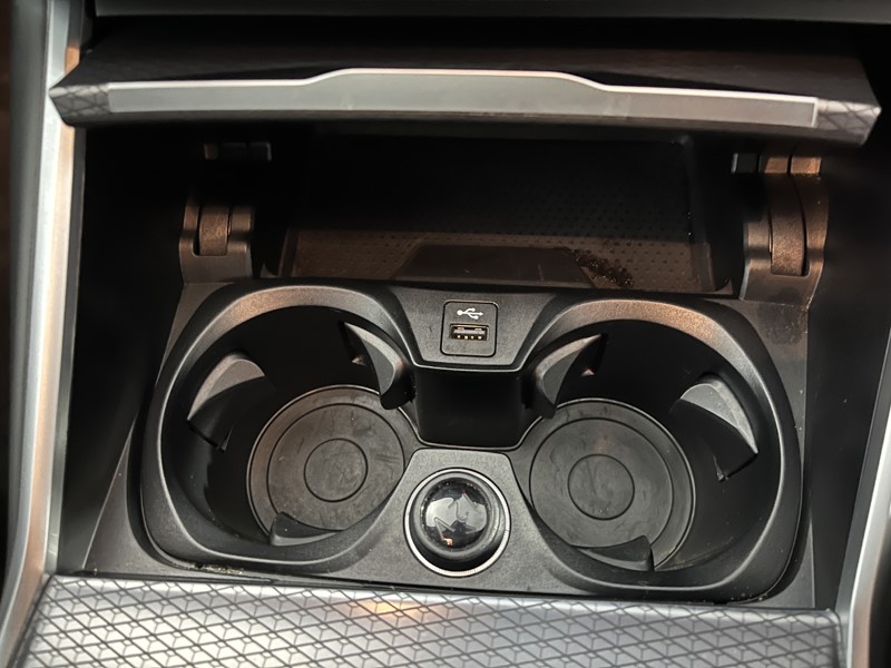 Used BMW 3 Series 2025 for sale - 77649895: Photo 32