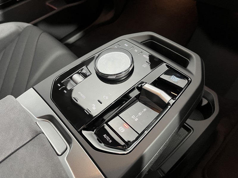 Used BMW iX 2025 for sale - 77581466: Photo 10