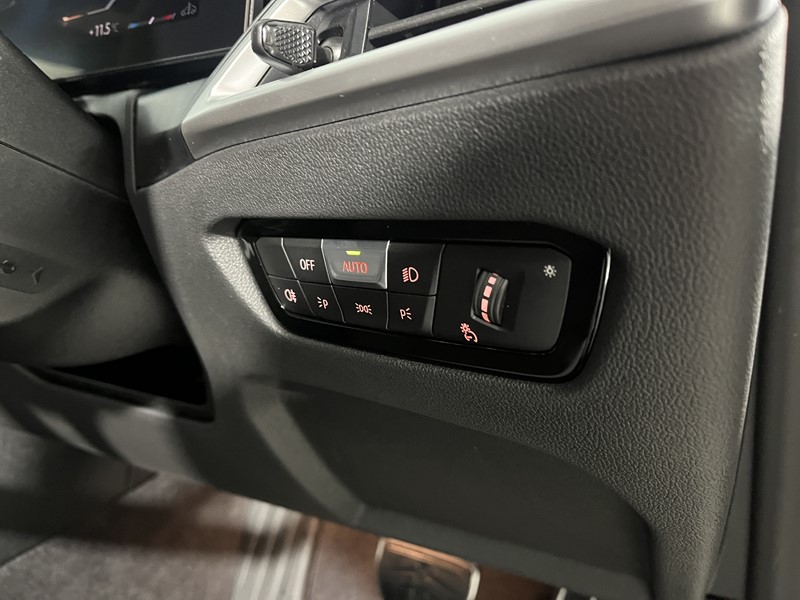 Used BMW 4 Series 2025 for sale - 77106111: Photo 21