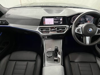 Used BMW 3 Series 2021 for sale - 76981060: Photo