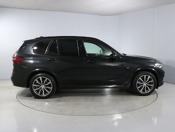 Used BMW X5 2022 for sale - 78767546: Photo