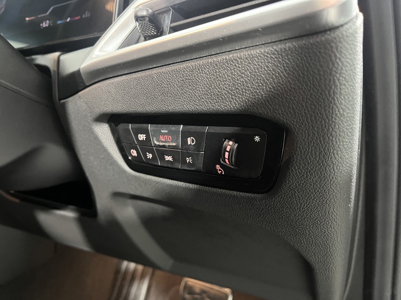 Used BMW 3 Series 2025 for sale - 77001369: Photo 21