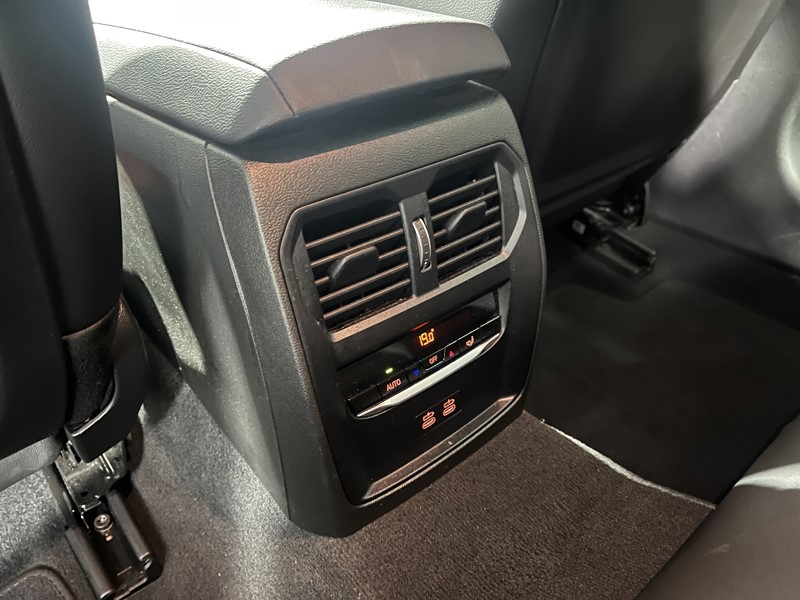 Used BMW 3 Series 2025 for sale - 77001369: Photo 40