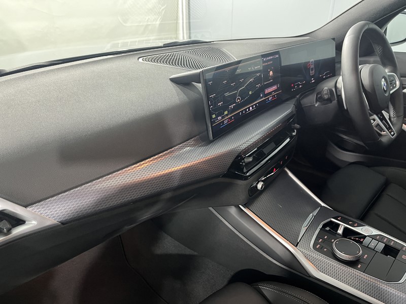 Used BMW 3 Series 2025 for sale - 77001369: Photo 7