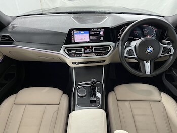 Used BMW 3 Series 2021 for sale - 76981126: Photo