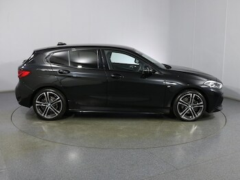 Used BMW 1 Series 2021 for sale - 76981287: Photo
