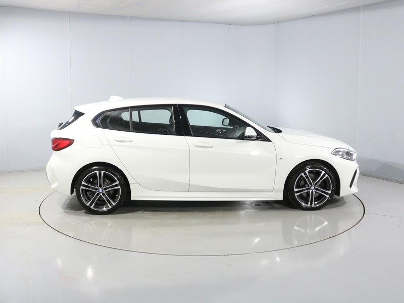 Used BMW 1 Series 2022 for sale - 76982404: Photo 3