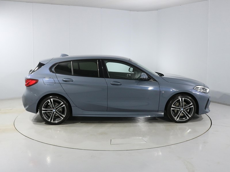 Used BMW 1 Series 2024 for sale - 77802088: Photo 3