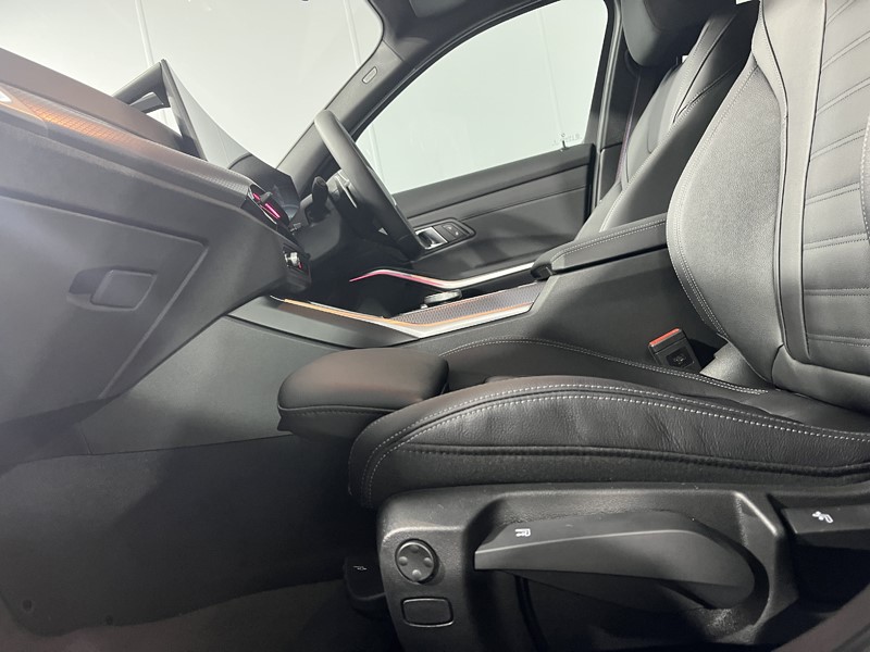 Used BMW 3 Series 2025 for sale - 76982375: Photo 36