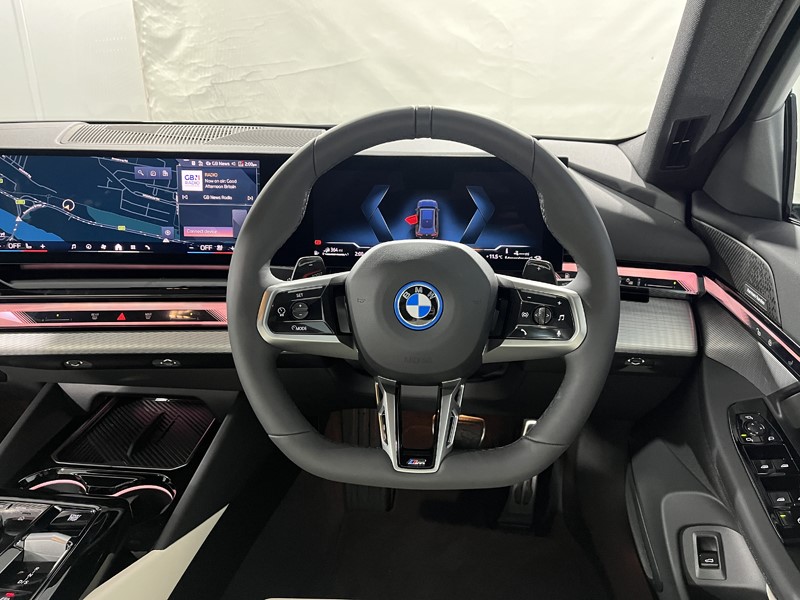 Used BMW 5 Series 2025 for sale - 77581513: Photo 5