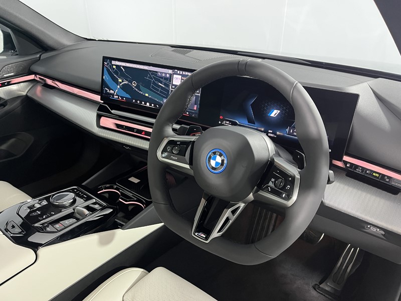 Used BMW 5 Series 2025 for sale - 77581513: Photo 6