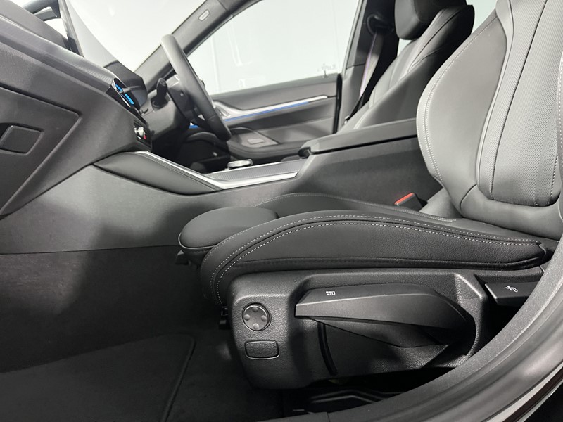 Used BMW i4 2025 for sale - 77270954: Photo 35